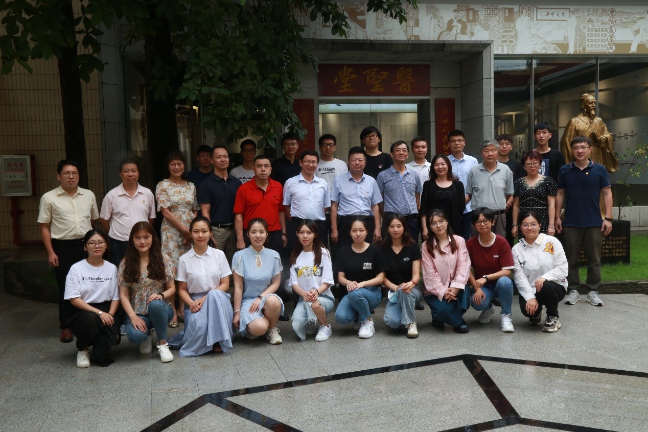 后浪来袭，，，，6008集团官方网站有YOUNG ——2020年应届结业生新员工华美登。。。。。