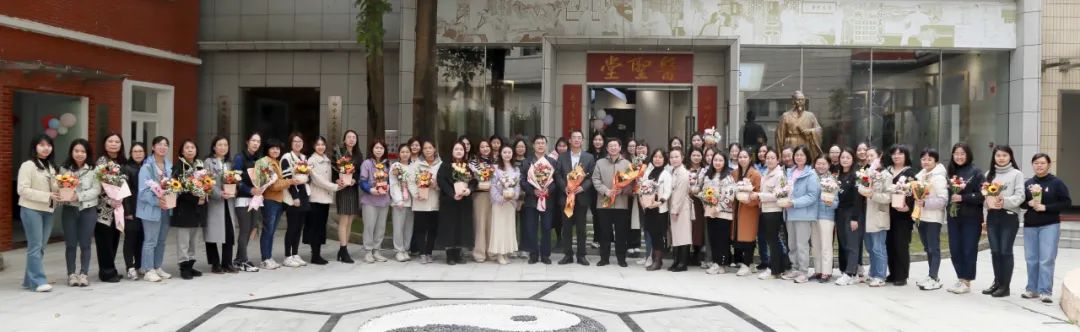 以花润心 以心暖人——白云山6008集团官方网站公司工会举行主题插花活动